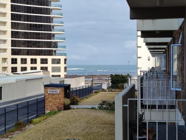 1 Bedroom Apartment in Strand South