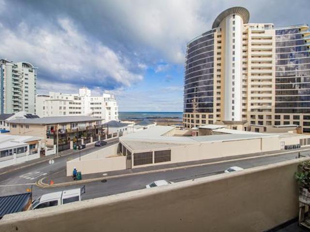 1 Bedroom Apartment in Strand South