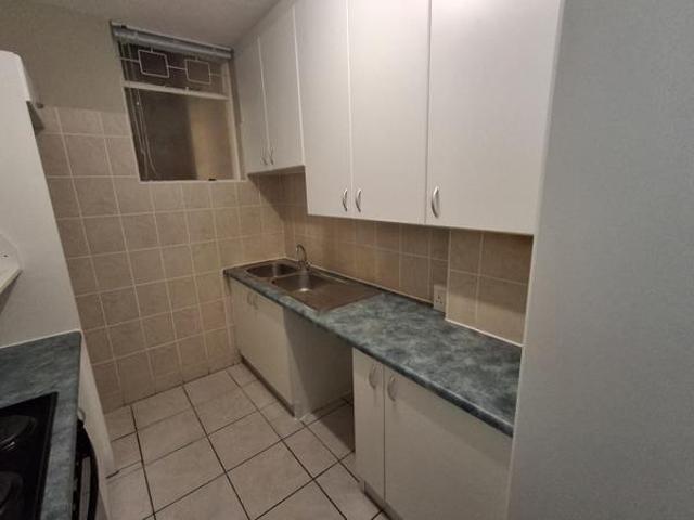 1 Bedroom Apartment in Summerstrand
