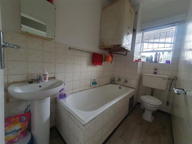 1 Bedroom Apartment in Sunnyside
