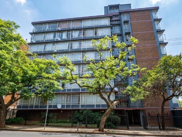1 Bedroom Apartment in Sunnyside