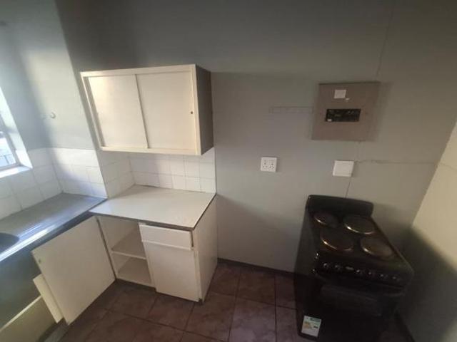 1 Bedroom Apartment in Sunnyside