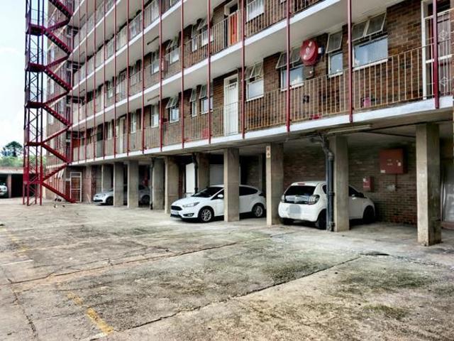 1 Bedroom Apartment in Sunnyside