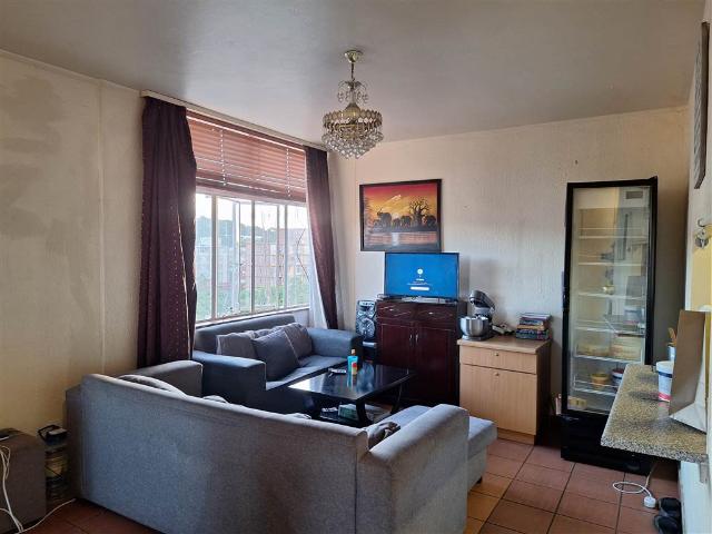 1 Bedroom Apartment in Sunnyside