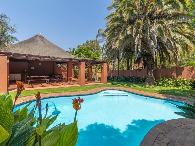 1 Bedroom Apartment in Sunninghill