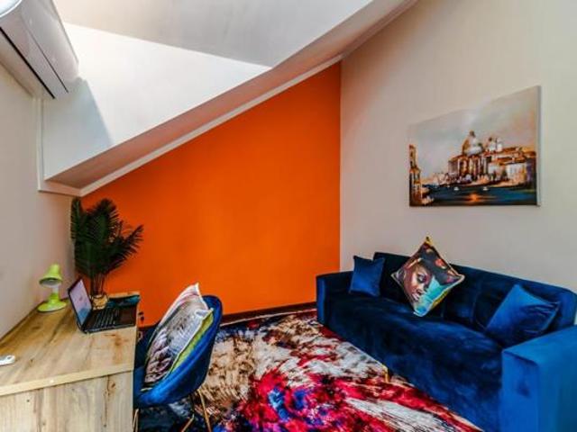 1 Bedroom Apartment in Sunninghill