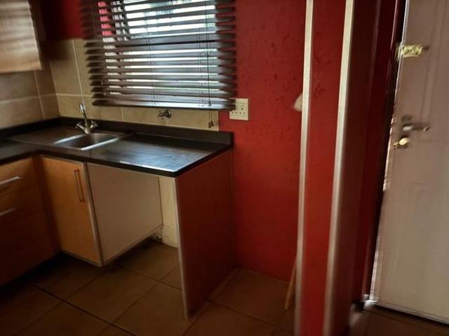 1 Bedroom Apartment in Sunninghill