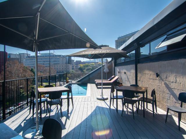 1 Bedroom Apartment in Sandton CBD