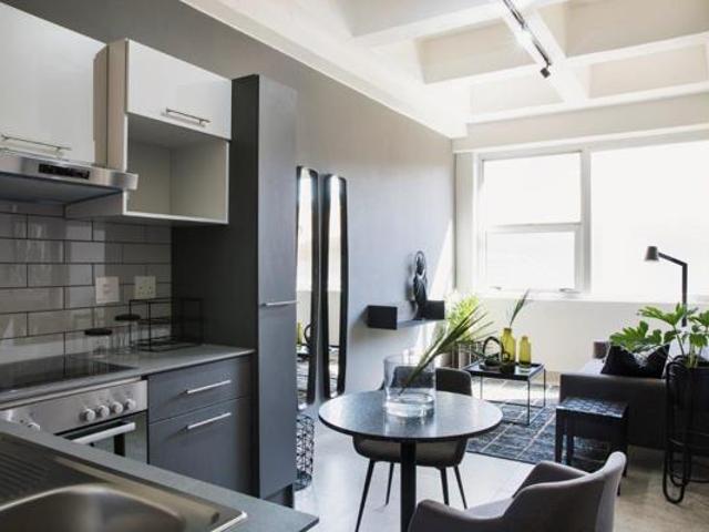 1 Bedroom Apartment in Sandton Central