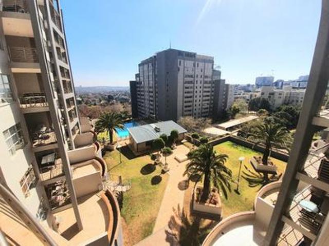 1 bedroom apartment in sandhurst tow.