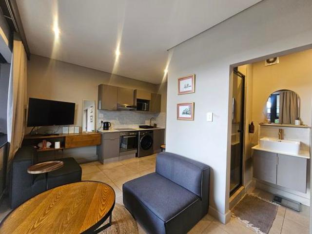 1 Bedroom Apartment in Sandown