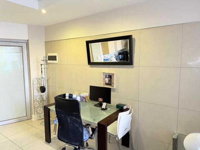 1 Bedroom Apartment in Sandown