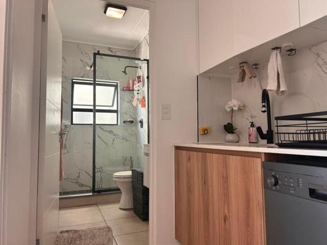 1 Bedroom Apartment in Sandown