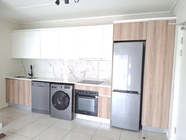 1 Bedroom Apartment in Sandown