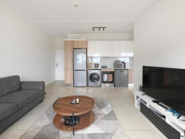 1 Bedroom Apartment in Sandown