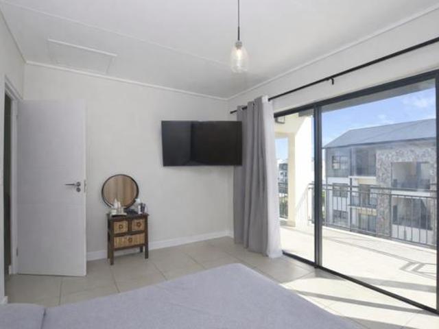 1 Bedroom Apartment in Sandown