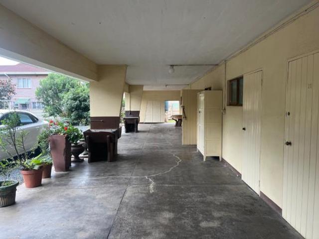 1 Bedroom Apartment in Scottburgh Central
