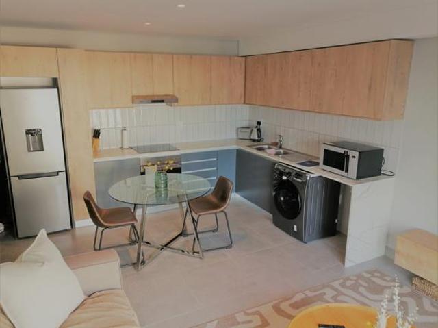 1 Bedroom Apartment in Sea Point
