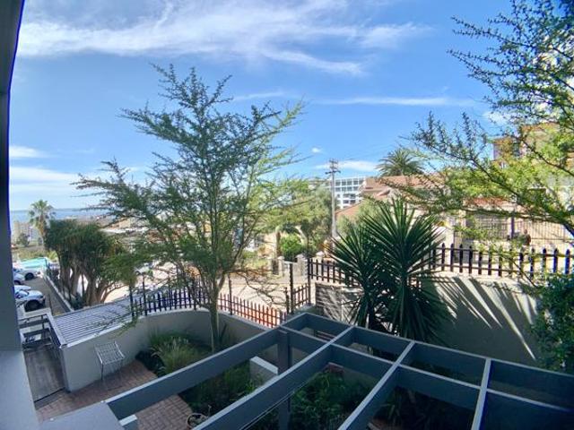 1 Bedroom Apartment in Sea Point