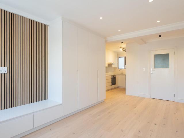 1 Bedroom Apartment in Sea Point