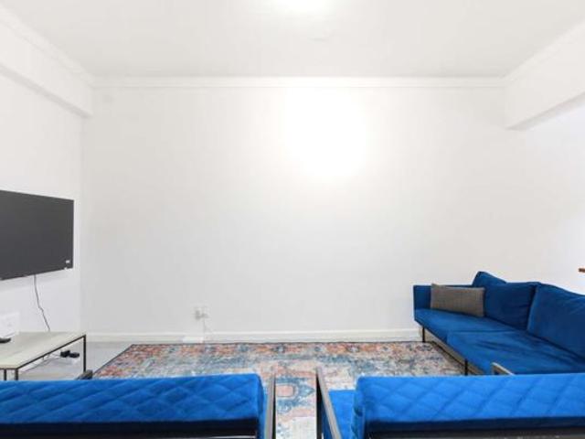 1 Bedroom Apartment in Sea Point
