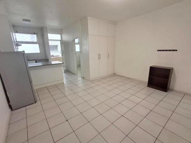 1 Bedroom Apartment in Sea Point