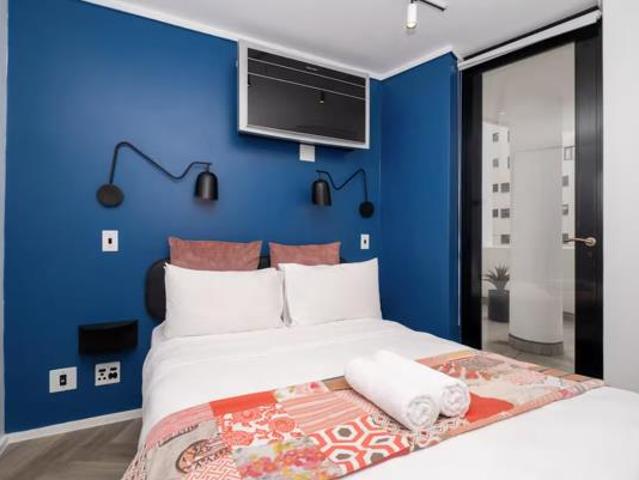 1 Bedroom Apartment in Sea Point