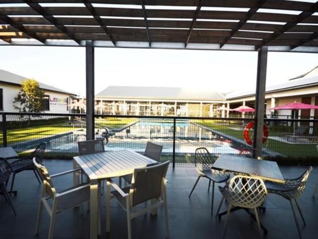 1 Bedroom Apartment in Somerset West Central