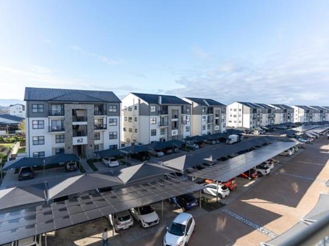 1 Bedroom Apartment in Somerset West Central