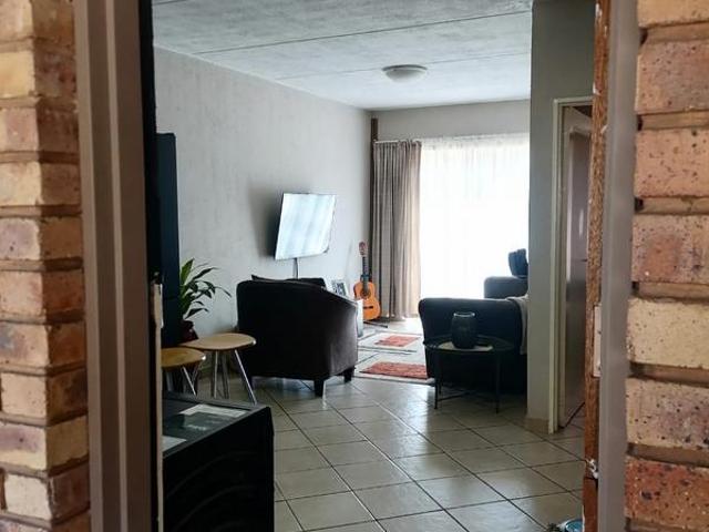 1 Bedroom Apartment in Springs
