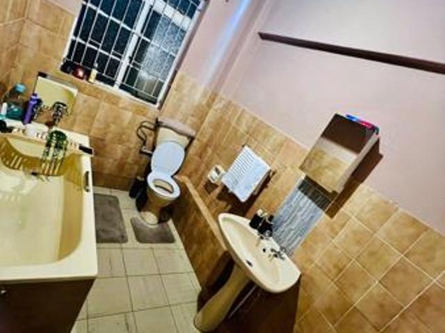 1 Bedroom Apartment in Springs Central