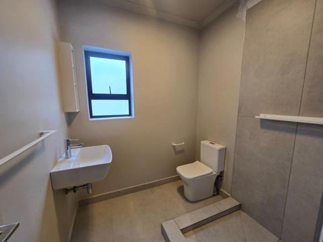 1 Bedroom Apartment in Table View
