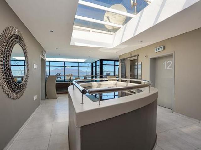 1 Bedroom Apartment in Table View