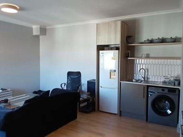 1 Bedroom Apartment in Table View