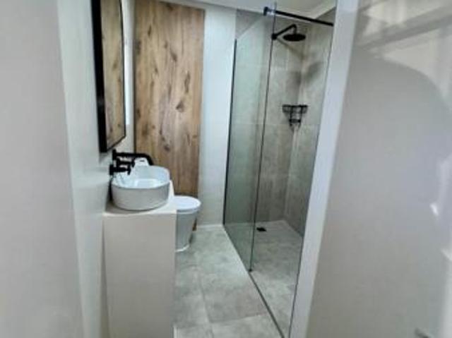1 Bedroom Apartment in Table View