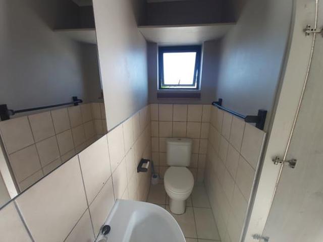 1 Bedroom Apartment in Table View