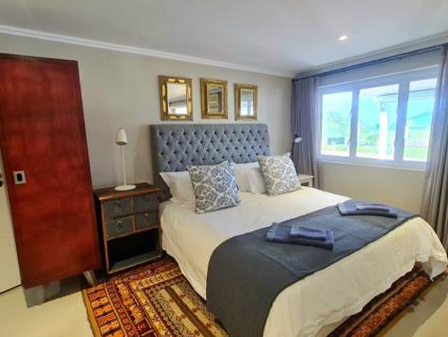 1 Bedroom Apartment in Thesen Islands