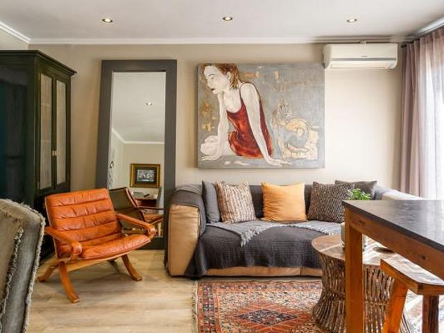 1 Bedroom Apartment in Thesen Islands