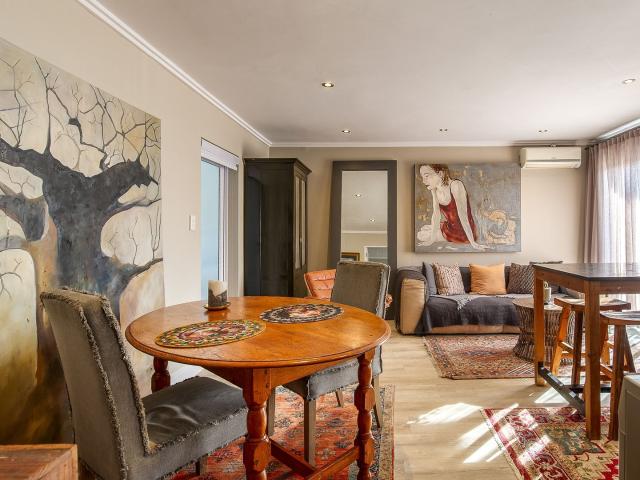 1 Bedroom Apartment in Thesen Islands