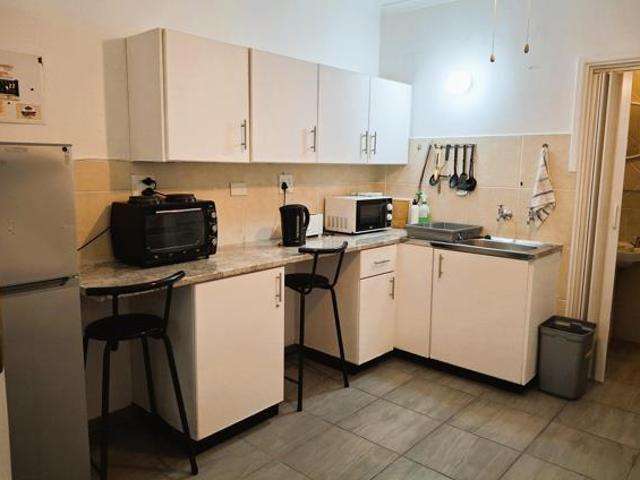 1 Bedroom Apartment in Uvongo