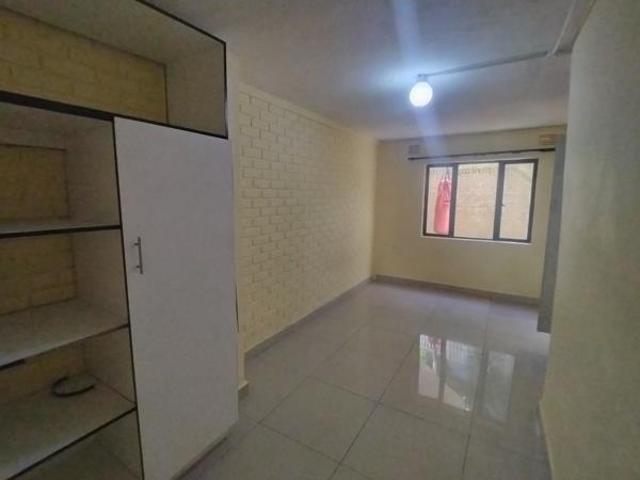 1 Bedroom Apartment in Uvongo