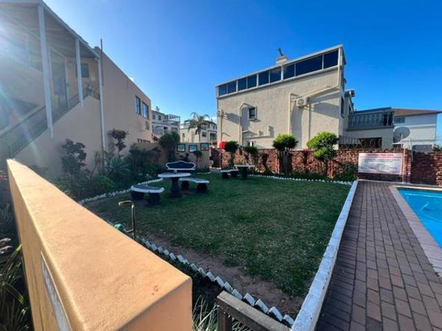 1 Bedroom Apartment in Uvongo Beach
