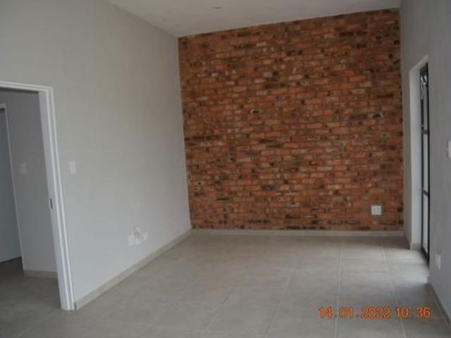 1 Bedroom Apartment in Valencia Park
