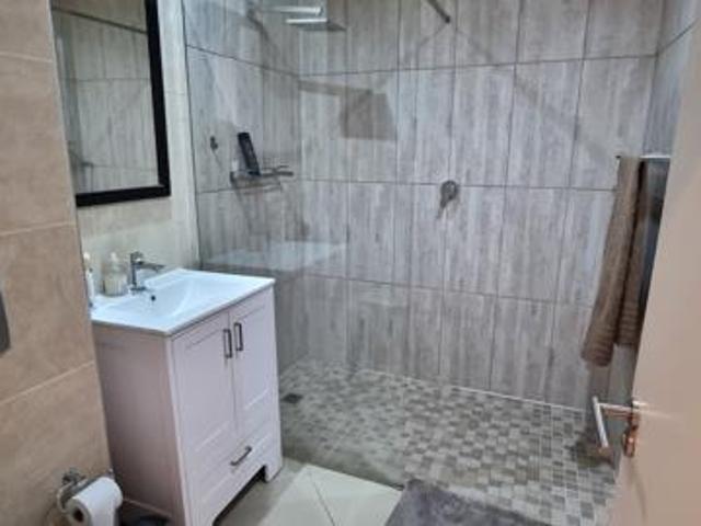 1 Bedroom Apartment in Van Ryneveld