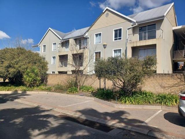 1 Bedroom Apartment in Vanderbijlpark Central