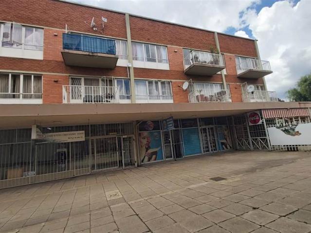 1 Bedroom Apartment in Vanderbijlpark SW