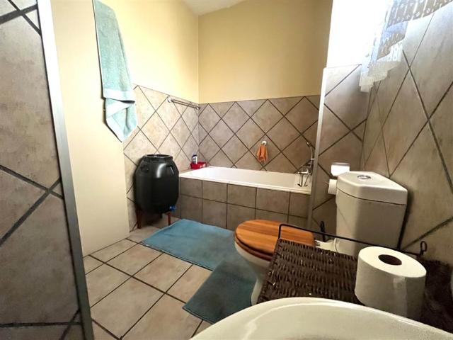 1 Bedroom Apartment in Vanderbijlpark SE4