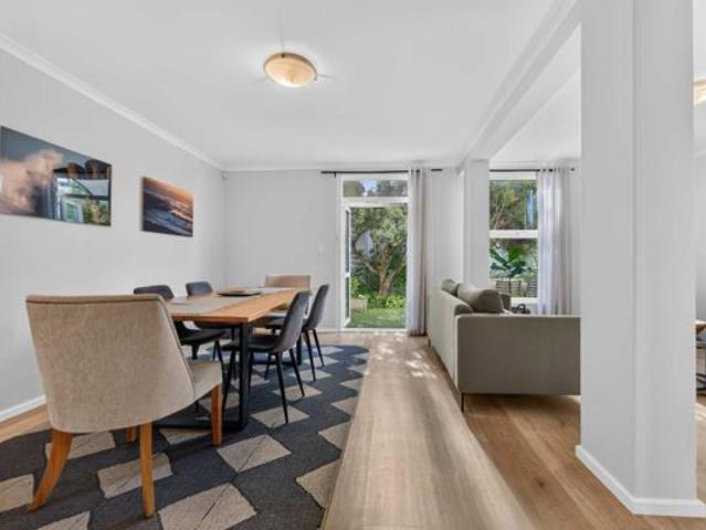 1 Bedroom Apartment in Vredehoek