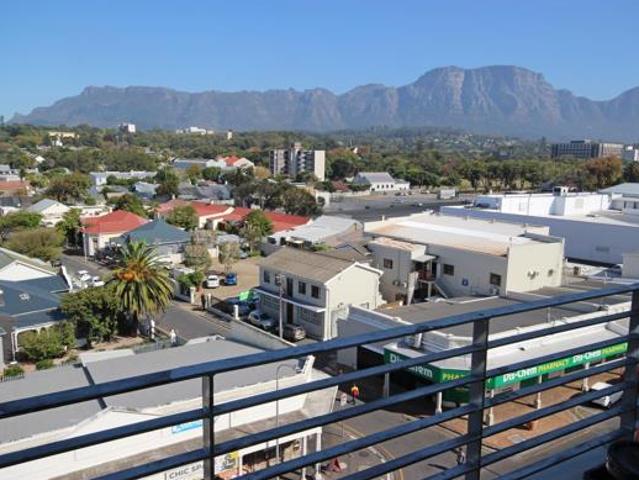 1 Bedroom Apartment in Wynberg