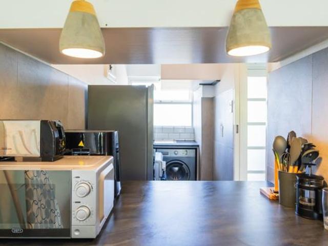 1 Bedroom Apartment in Wynberg